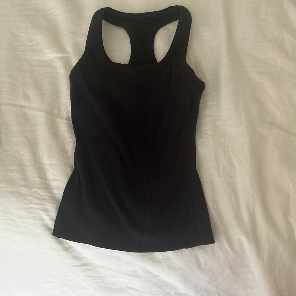 COPY - Alo ribbed black tank